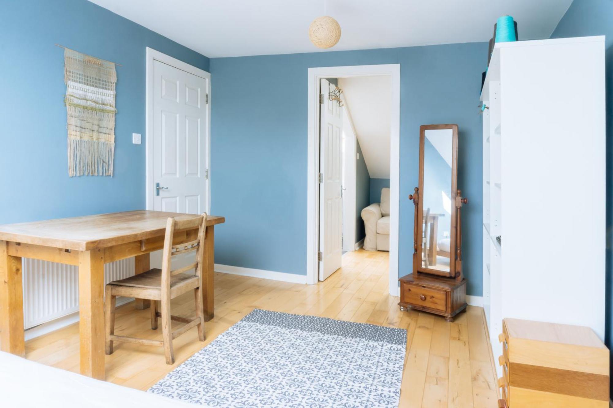 Stylish 3 Bedroom Apartment Near Hollyrood Park Edinburgh Bagian luar foto