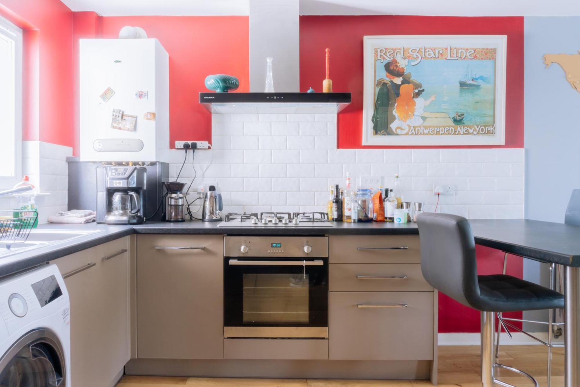 Stylish 3 Bedroom Apartment Near Hollyrood Park Edinburgh Bagian luar foto
